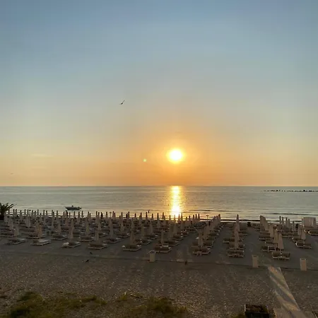 Caelia Dana * Mamaia